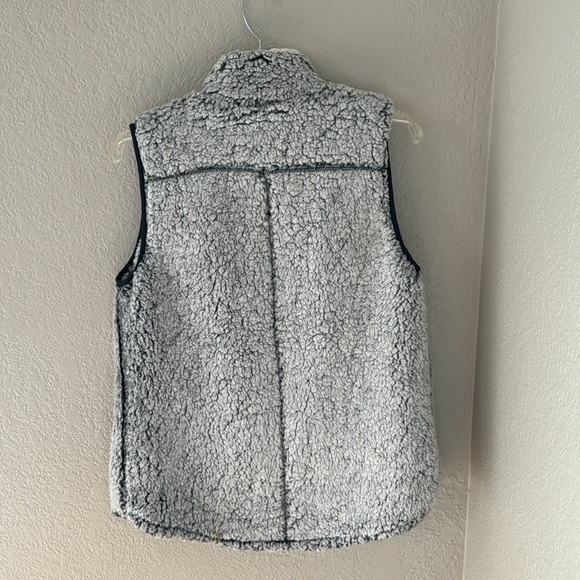 Love Tree vest - only worn once! - Picture 3 of 3